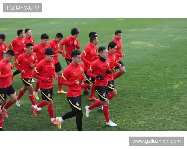 国足迎来关键之战主帅调整战术年轻球员成最大看点与球迷期待新突破